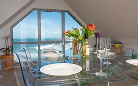 Fistral Beach Penthouse, Newquay